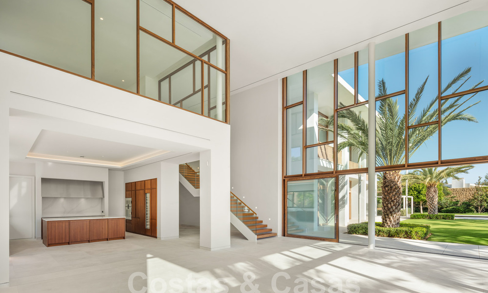 Nouvelle villa de luxe en première ligne d'un terrain de golf de première classe sur la Costa del Sol 60230