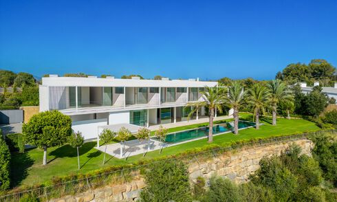 Majestueuse villa design à vendre sur un terrain de golf 5 étoiles sur la Costa del Sol 60240