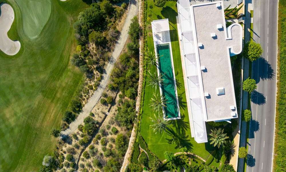 Majestueuse villa design à vendre sur un terrain de golf 5 étoiles sur la Costa del Sol 60241