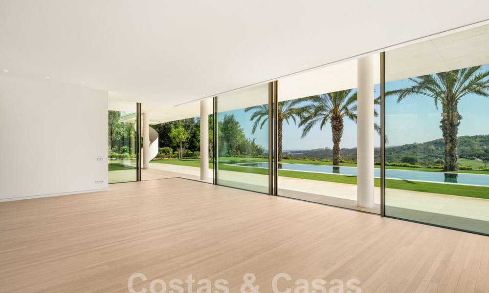 Majestueuse villa design à vendre sur un terrain de golf 5 étoiles sur la Costa del Sol 60260