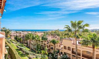 Spacieux appartement à vendre avec vue sur la mer dans un complexe de golf de première ligne sur le nouveau Golden Mile, Marbella - Estepona 60380 