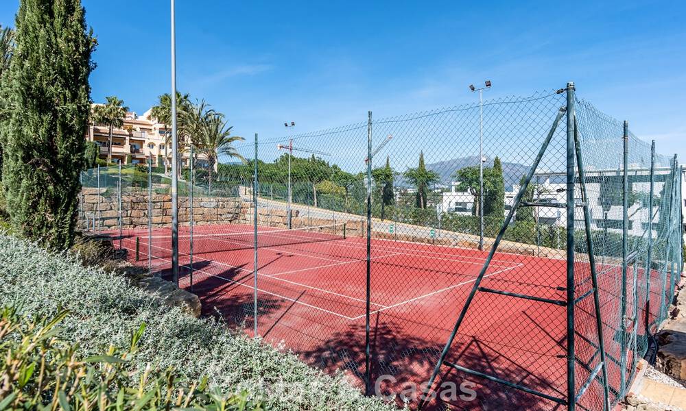 Spacieux appartement à vendre avec vue sur la mer dans un complexe de golf de première ligne sur le nouveau Golden Mile, Marbella - Estepona 60383