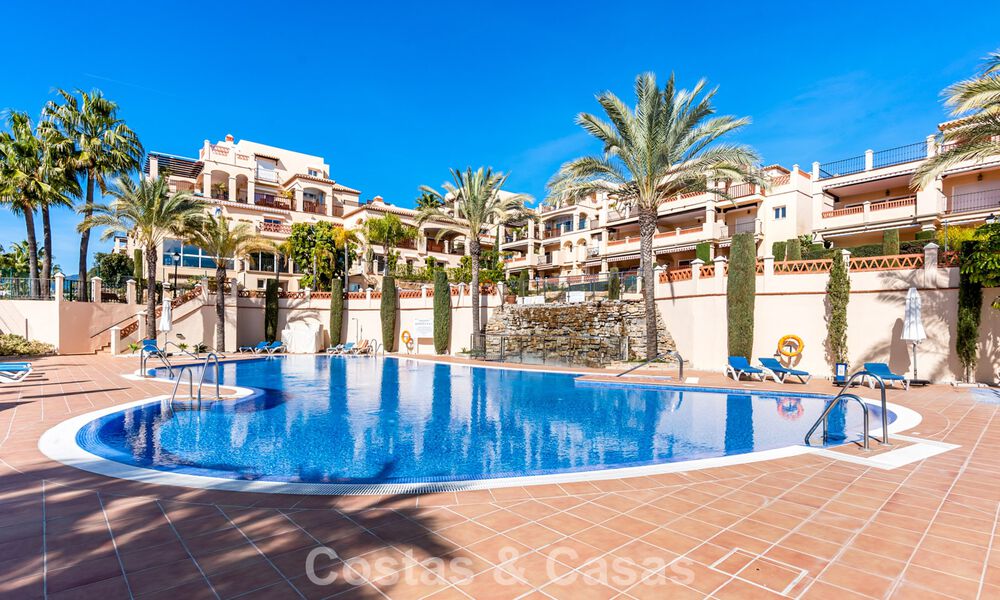 Spacieux appartement à vendre avec vue sur la mer dans un complexe de golf de première ligne sur le nouveau Golden Mile, Marbella - Estepona 60386