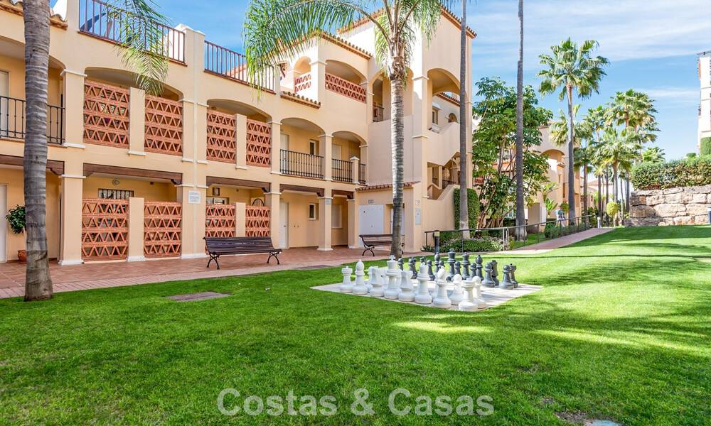 Spacieux appartement à vendre avec vue sur la mer dans un complexe de golf de première ligne sur le nouveau Golden Mile, Marbella - Estepona 60388