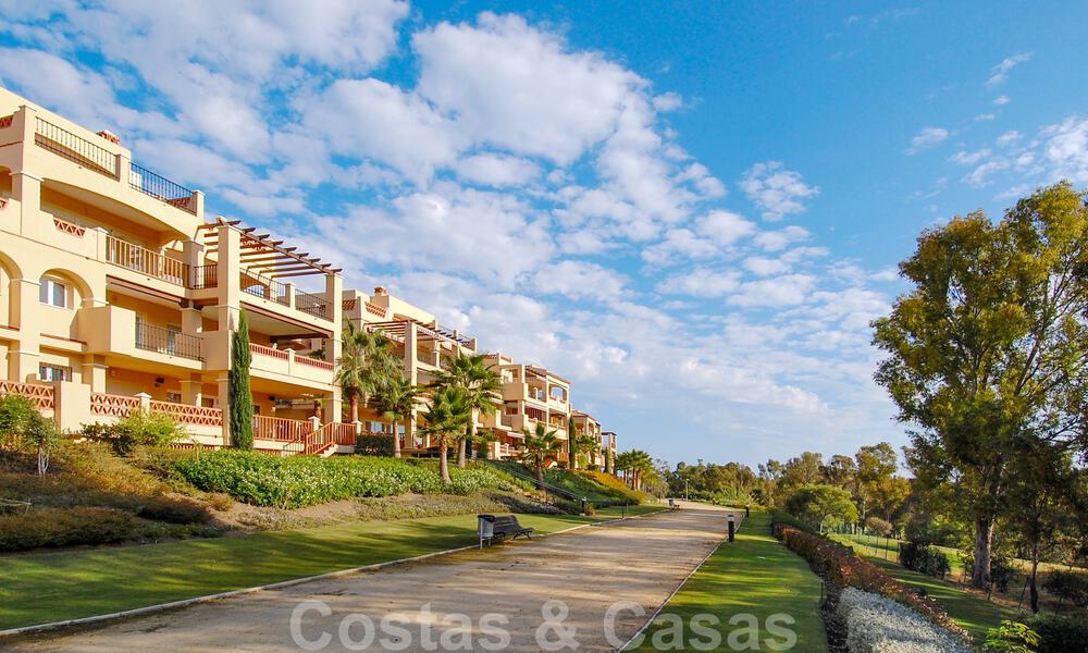 Spacieux appartement à vendre avec vue sur la mer dans un complexe de golf de première ligne sur le nouveau Golden Mile, Marbella - Estepona 60421