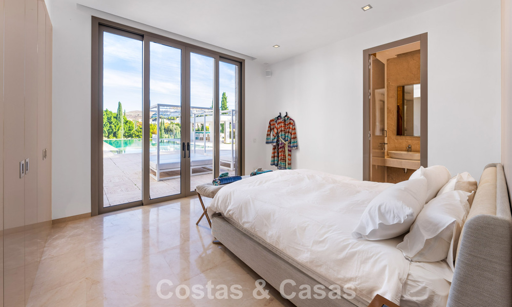 Villa contemporaine de luxe à vendre, en première ligne d'un golf 5 étoiles à Marbella - Benahavis 60460