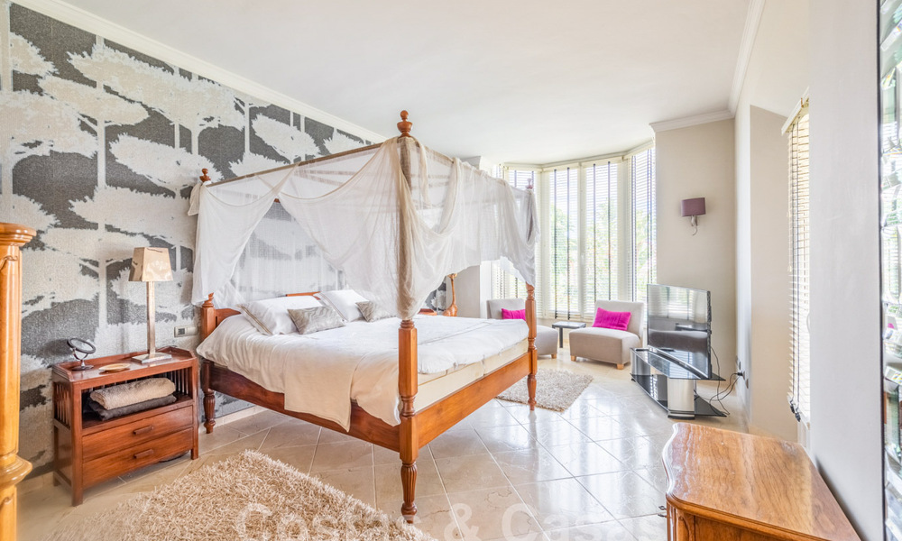 Villa de luxe de style andalou à vendre dans les collines de La Quinta, Benahavis - Marbella 60642