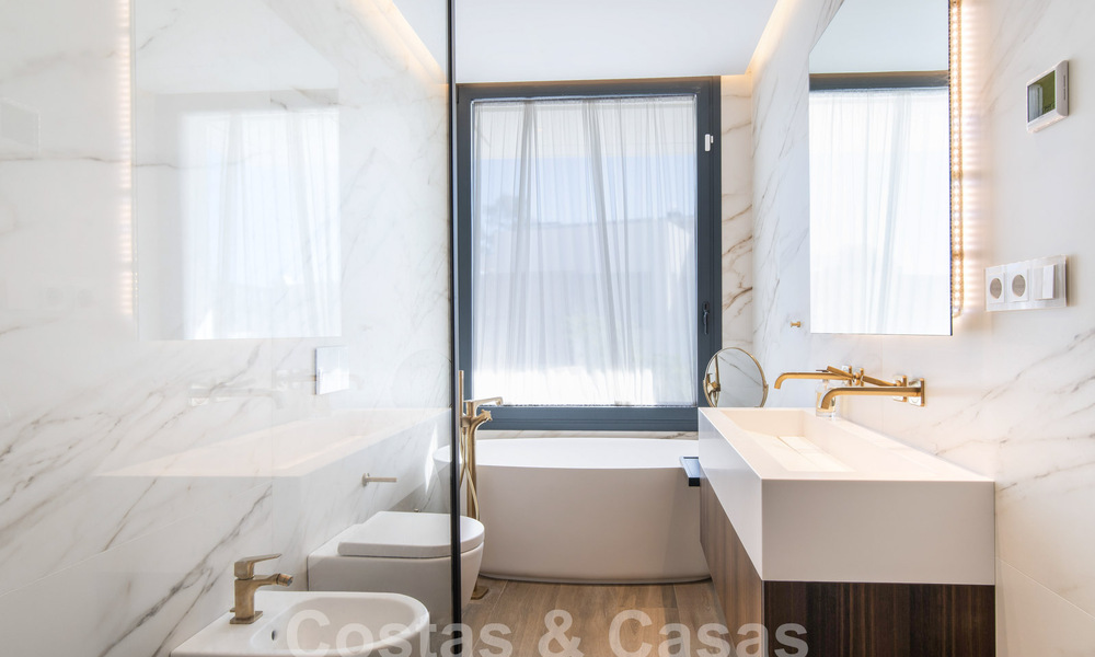 Villa de luxe sophistiquée à l'architecture ultramoderne à vendre dans la vallée du golf de Nueva Andalucia, Marbella 60584