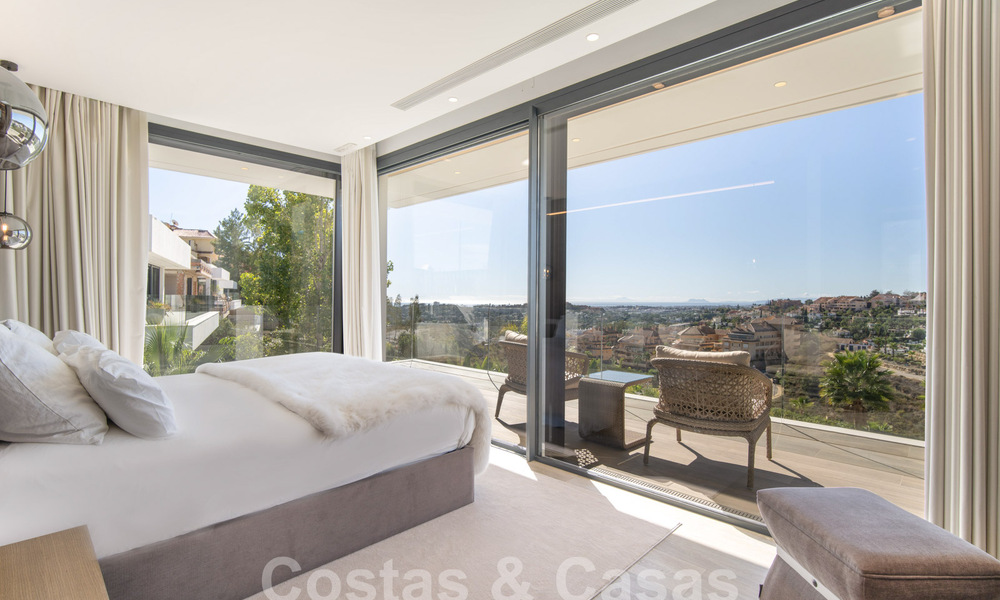 Villa de luxe sophistiquée à l'architecture ultramoderne à vendre dans la vallée du golf de Nueva Andalucia, Marbella 60585