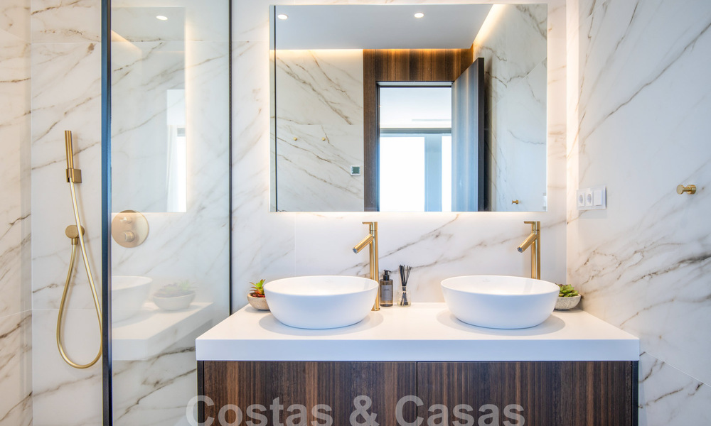 Villa de luxe sophistiquée à l'architecture ultramoderne à vendre dans la vallée du golf de Nueva Andalucia, Marbella 60587