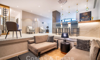 Villa de luxe sophistiquée à l'architecture ultramoderne à vendre dans la vallée du golf de Nueva Andalucia, Marbella 60601 