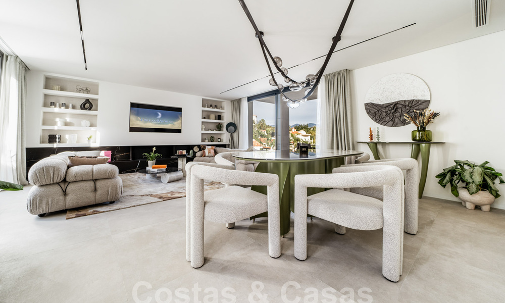 Villa méditerranéenne moderne avec un design intérieur prestigieux à vendre à proximité de Puerto Banus, Marbella 60723