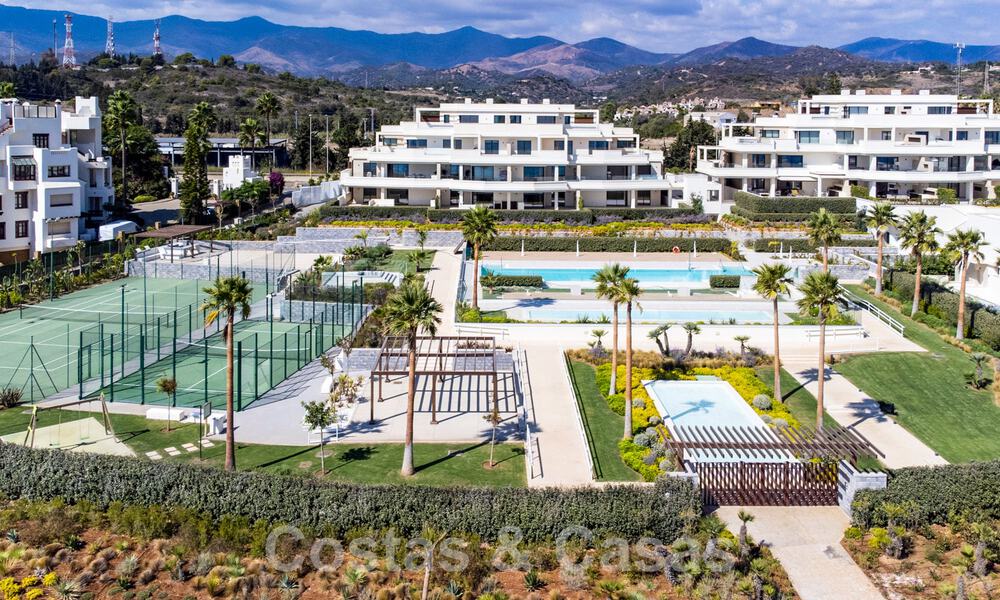 Appartement de luxe moderne à vendre avec vue sur la mer dans un complexe exclusif sur le nouveau Golden Mile, Marbella - Estepona 60746