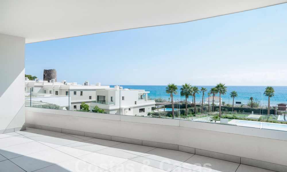 Appartement de luxe moderne à vendre avec vue sur la mer dans un complexe exclusif sur le nouveau Golden Mile, Marbella - Estepona 60770