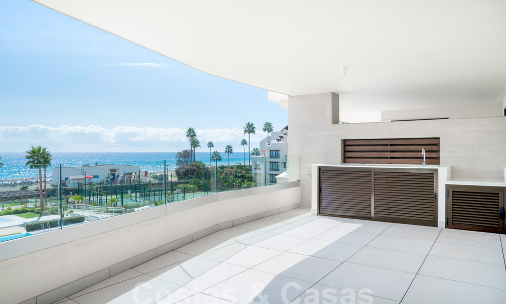 Appartement de luxe moderne à vendre avec vue sur la mer dans un complexe exclusif sur le nouveau Golden Mile, Marbella - Estepona 60771