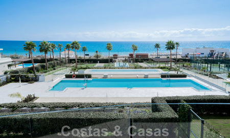 Appartement de luxe moderne à vendre avec vue sur la mer dans un complexe exclusif sur le nouveau Golden Mile, Marbella - Estepona 60774