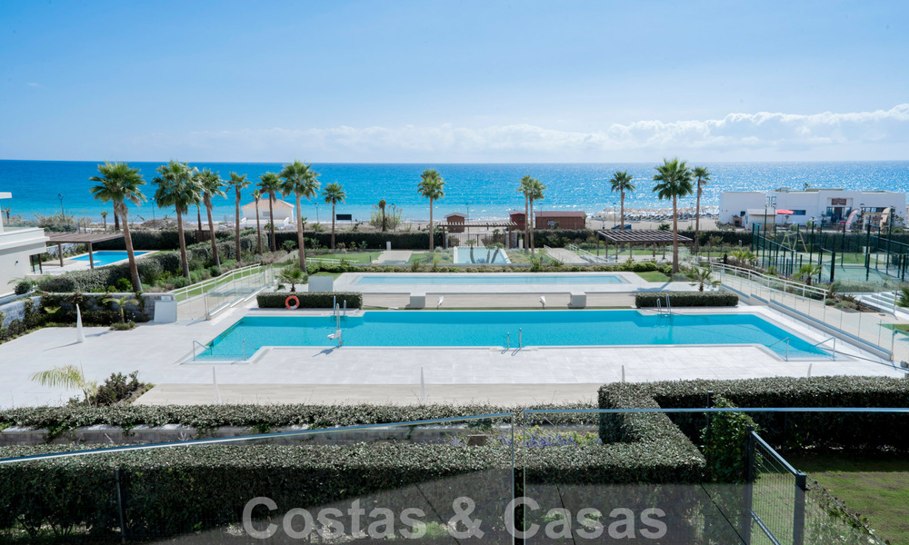 Appartement de luxe moderne à vendre avec vue sur la mer dans un complexe exclusif sur le nouveau Golden Mile, Marbella - Estepona 60774