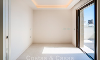Appartement de luxe moderne à vendre avec vue sur la mer dans un complexe exclusif sur le nouveau Golden Mile, Marbella - Estepona 60776 