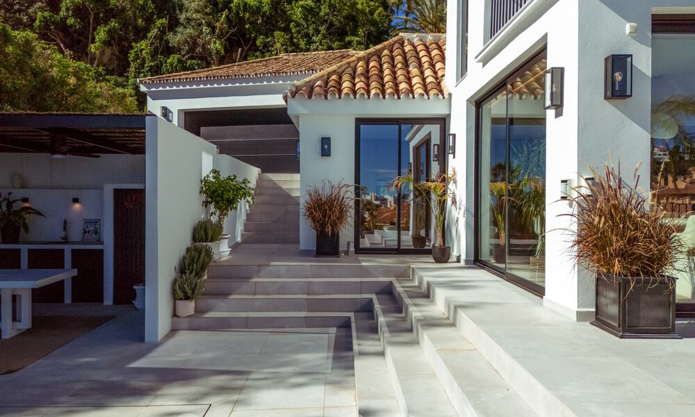 Villa de luxe au design moderne et méditerranéen avec vue sur la mer à Nueva Andalucia, Marbella 60955