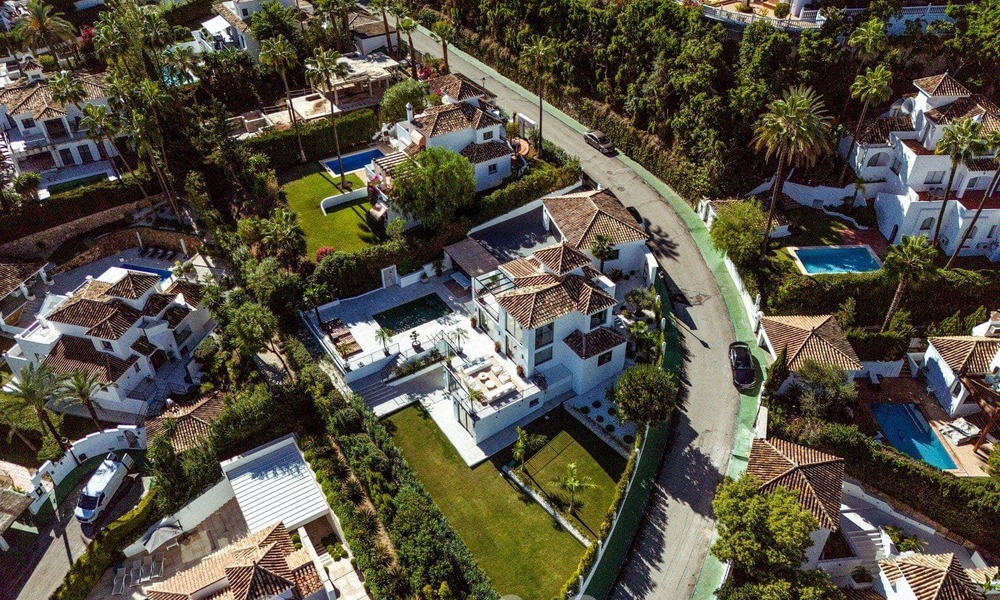 Villa de luxe au design moderne et méditerranéen avec vue sur la mer à Nueva Andalucia, Marbella 60962