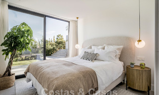 Villa de luxe au design moderne et méditerranéen avec vue sur la mer à Nueva Andalucia, Marbella 60980 
