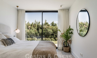 Villa de luxe au design moderne et méditerranéen avec vue sur la mer à Nueva Andalucia, Marbella 60981 