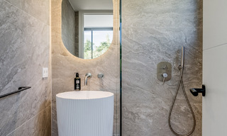 Villa de luxe au design moderne et méditerranéen avec vue sur la mer à Nueva Andalucia, Marbella 60982 