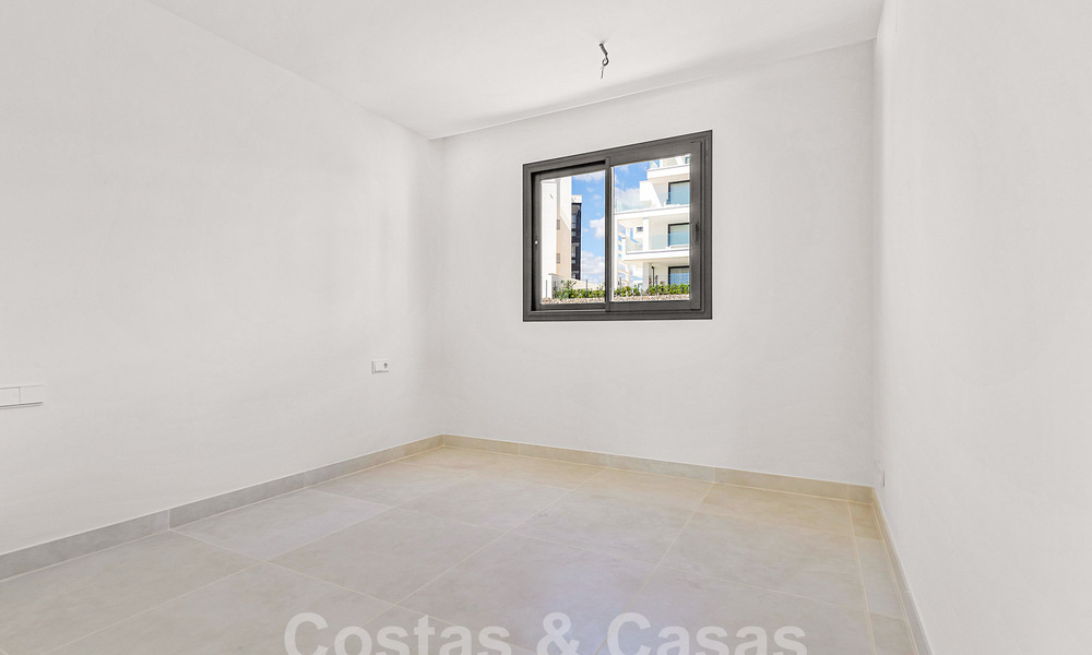 Penthouse moderne avec vue sur la mer et piscine privée à vendre dans un complexe innovant à Benalmadena, Costa del Sol 60905