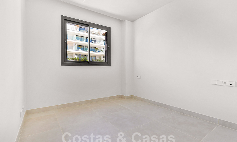 Penthouse moderne avec vue sur la mer et piscine privée à vendre dans un complexe innovant à Benalmadena, Costa del Sol 60908