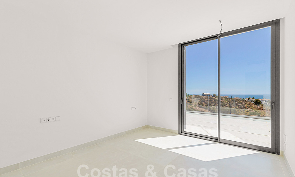 Penthouse moderne avec vue sur la mer et piscine privée à vendre dans un complexe innovant à Benalmadena, Costa del Sol 60912