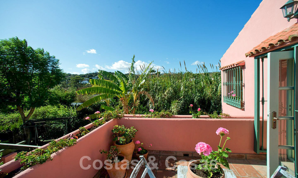 Finca avec écuries à vendre à proximité du centre d'Estepona, Costa del Sol 61045