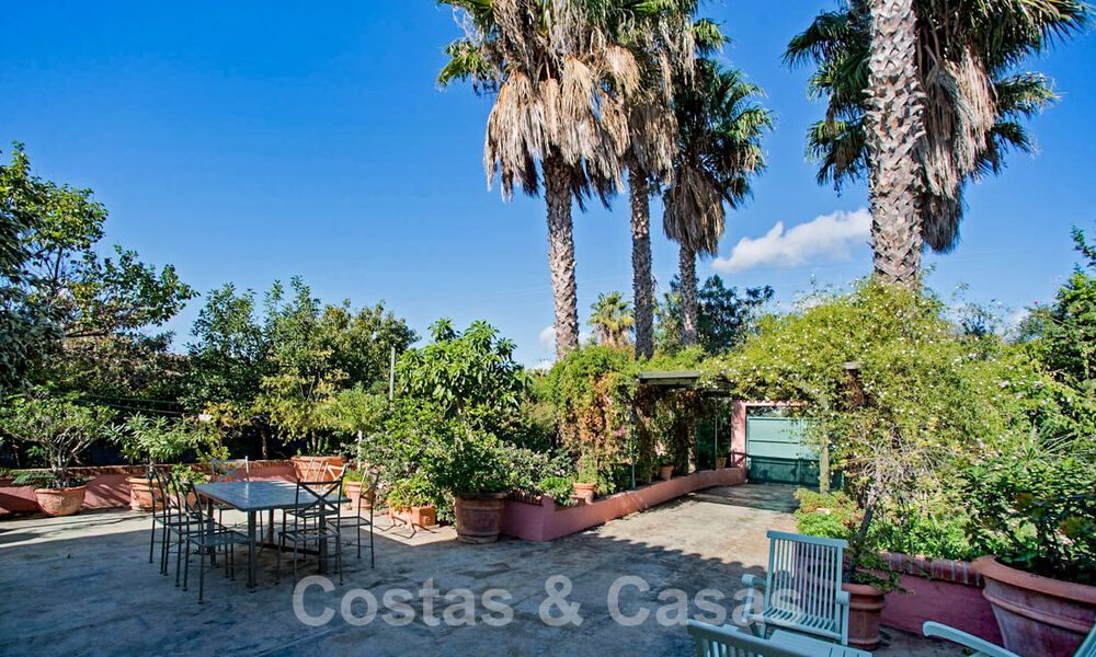 Finca avec écuries à vendre à proximité du centre d'Estepona, Costa del Sol 61054