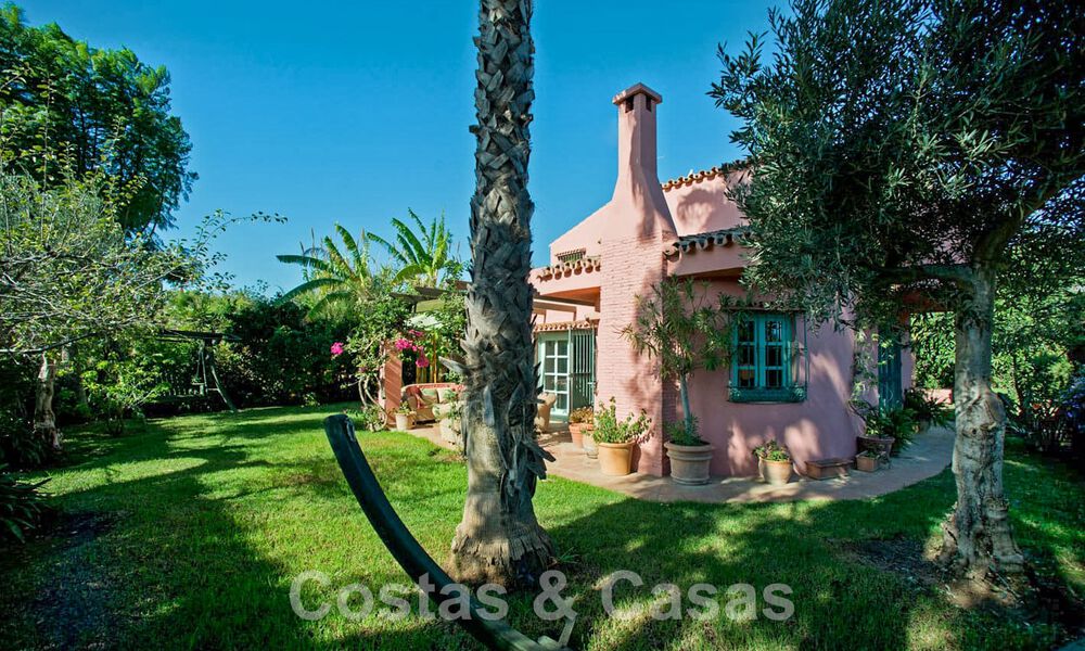 Finca avec écuries à vendre à proximité du centre d'Estepona, Costa del Sol 61056