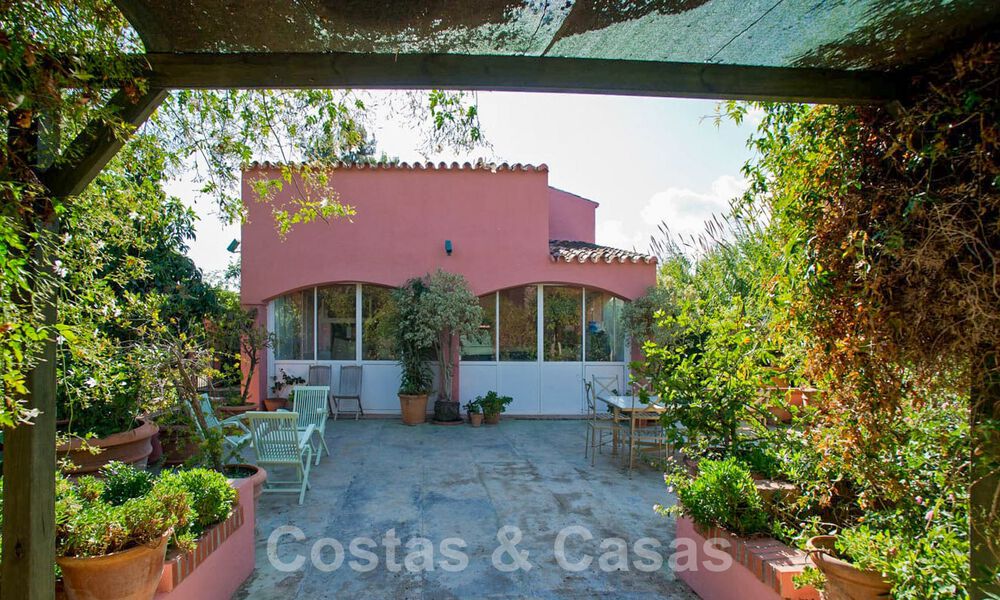 Finca avec écuries à vendre à proximité du centre d'Estepona, Costa del Sol 61057