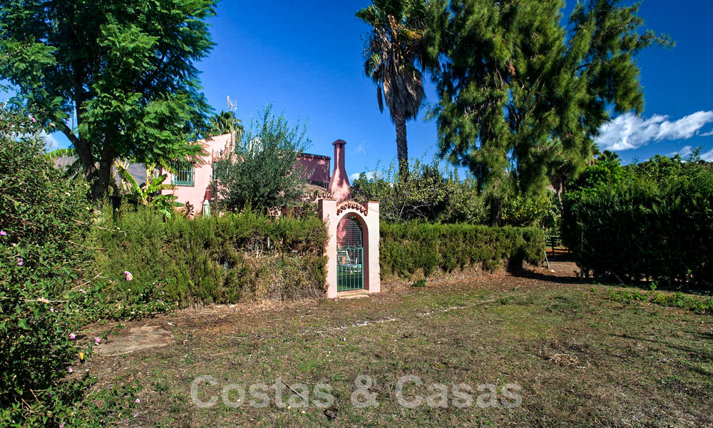 Finca avec écuries à vendre à proximité du centre d'Estepona, Costa del Sol 61059