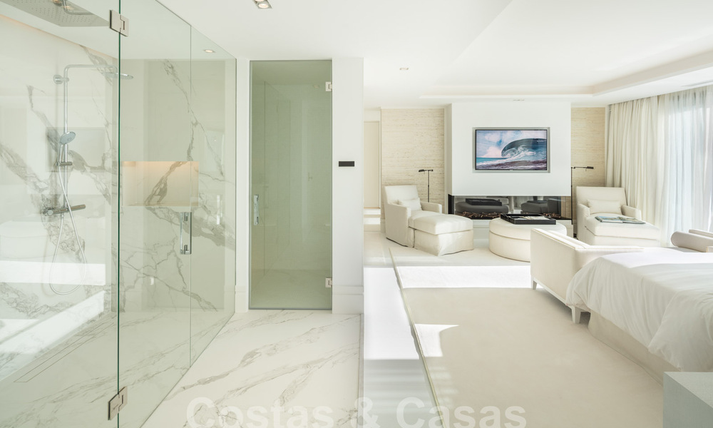 Spectaculaire villa de luxe à vendre avec vue sur la mer dans la vallée du golf de Nueva Andalucia, Marbella 61075