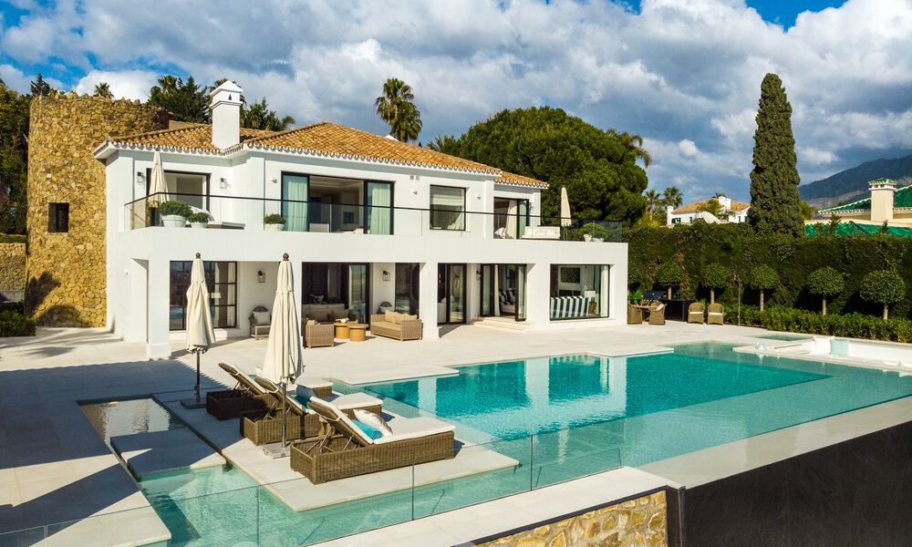 Spectaculaire villa de luxe à vendre avec vue sur la mer dans la vallée du golf de Nueva Andalucia, Marbella 61089