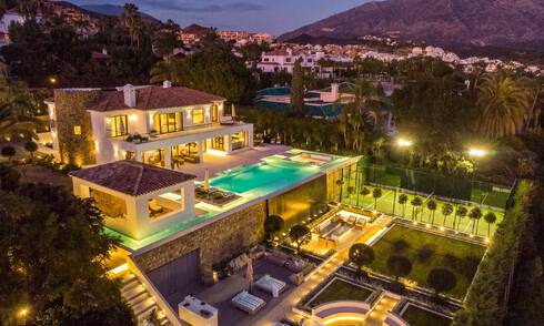 Spectaculaire villa de luxe à vendre avec vue sur la mer dans la vallée du golf de Nueva Andalucia, Marbella 61103