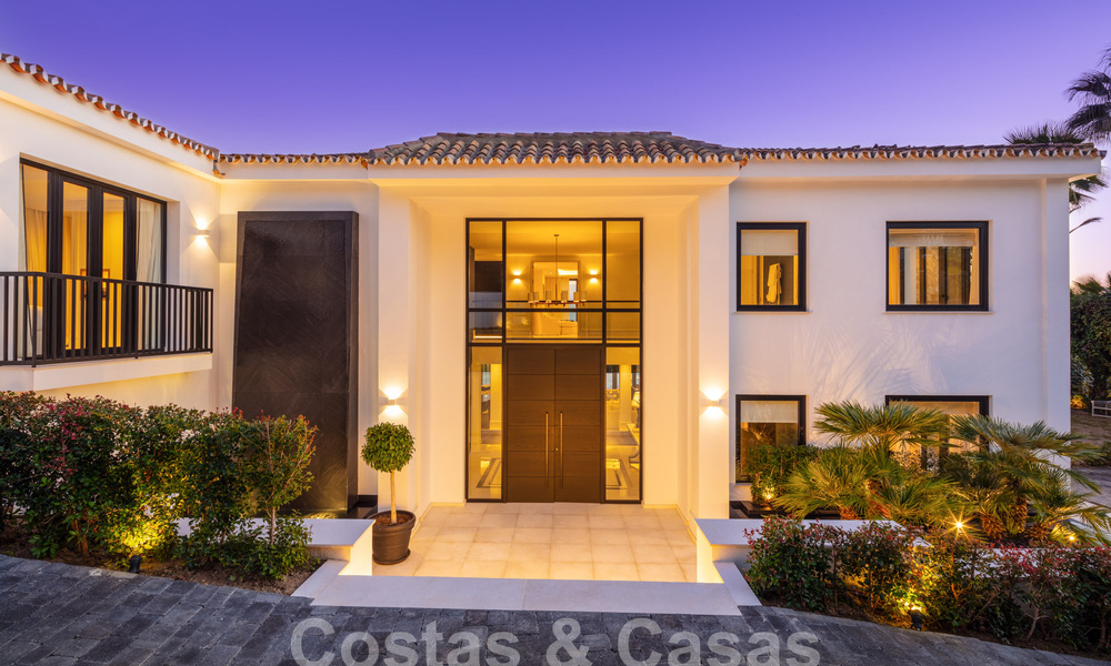 Spectaculaire villa de luxe à vendre avec vue sur la mer dans la vallée du golf de Nueva Andalucia, Marbella 61109