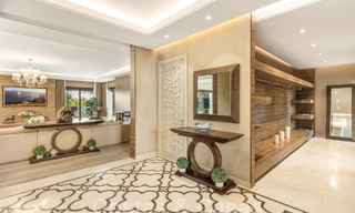 Villa contemporaine de luxe à vendre, emplacement unique en première ligne de golf á Nueva Andalucia, Marbella 61110 