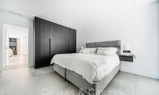 Appartement moderne rénové à vendre dans un complexe fermé à Nueva Andalucia, Marbella 61182 