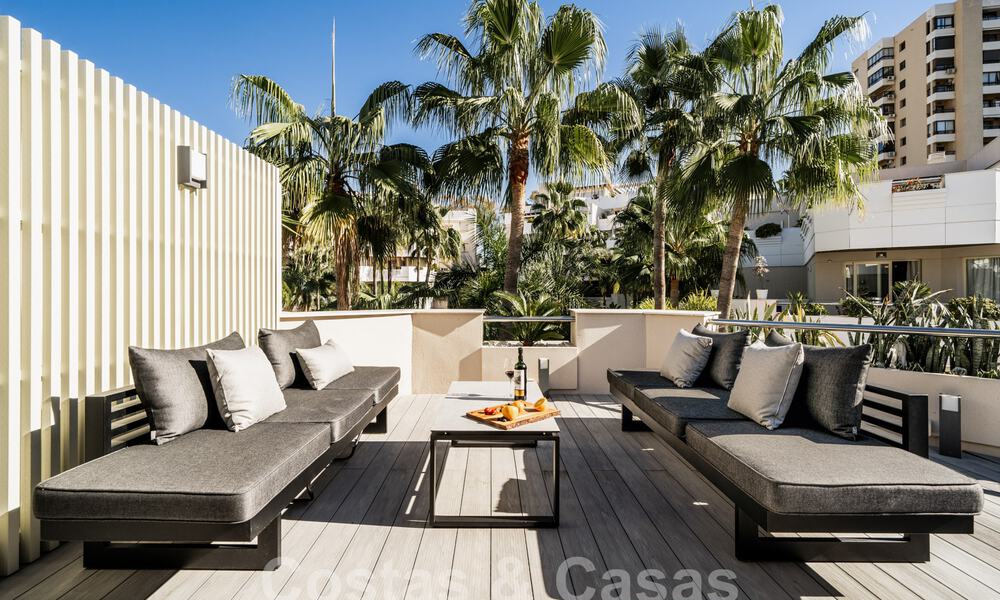 Appartement moderne rénové à vendre dans un complexe fermé à Nueva Andalucia, Marbella 61192