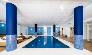 Appartement moderne rénové à vendre dans un complexe fermé à Nueva Andalucia, Marbella 61195 