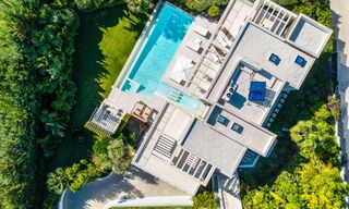 Villa de luxe sophistiquée, prête à être emménagée, à vendre dans la vallée du golf de Nueva Andalucia, Marbella 61316 