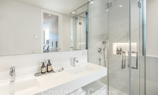 Villa de luxe sophistiquée, prête à être emménagée, à vendre dans la vallée du golf de Nueva Andalucia, Marbella 61320 