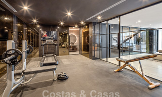 Villa de luxe sophistiquée, prête à être emménagée, à vendre dans la vallée du golf de Nueva Andalucia, Marbella 61335 