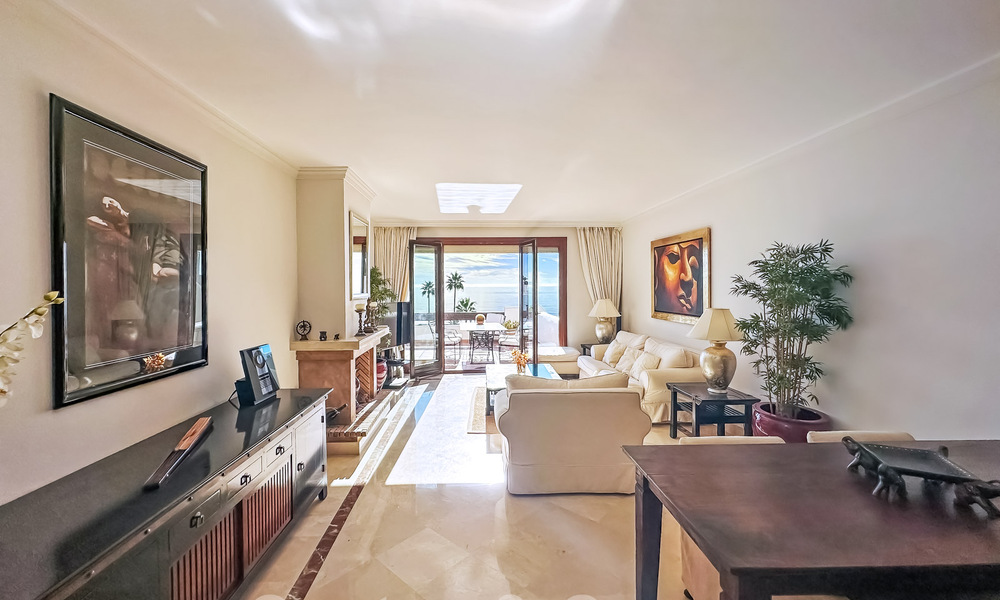 Spacieux penthouse à vendre dans un complexe de plage fermé avec vue imprenable sur la mer sur le nouveau Golden Mile, Marbella - Estepona 61418