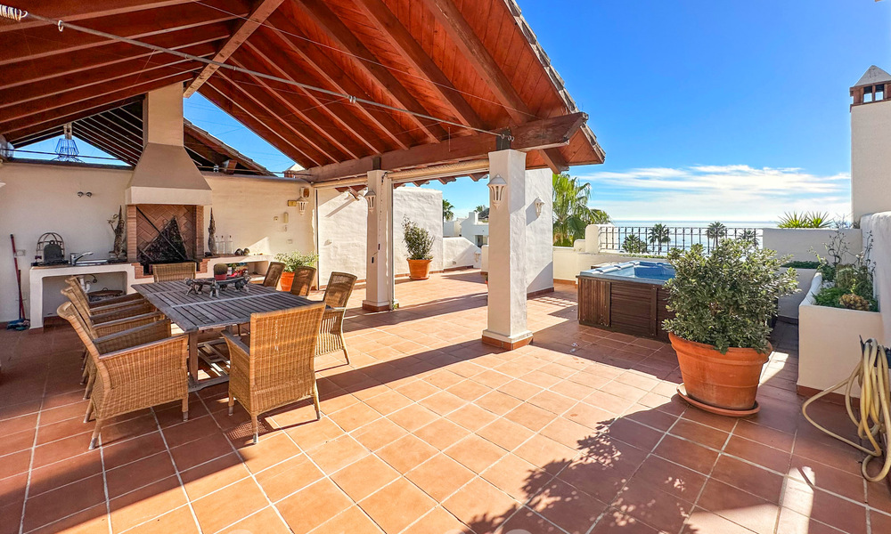 Spacieux penthouse à vendre dans un complexe de plage fermé avec vue imprenable sur la mer sur le nouveau Golden Mile, Marbella - Estepona 61430