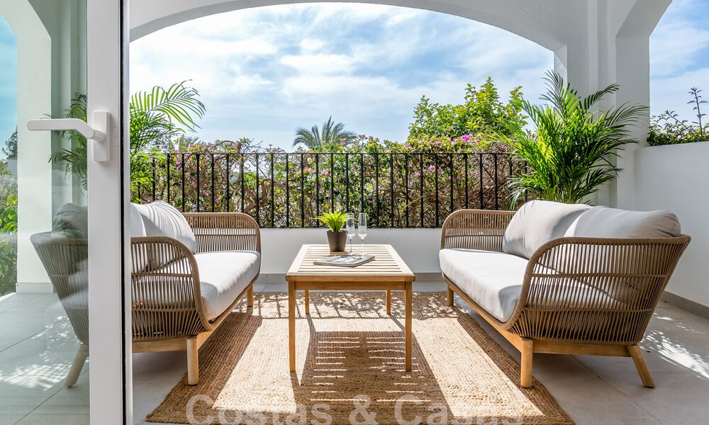 Maison de ville luxueusement rénovée à vendre dans un quartier résidentiel privilégié du Golden Mile de Marbella 61591