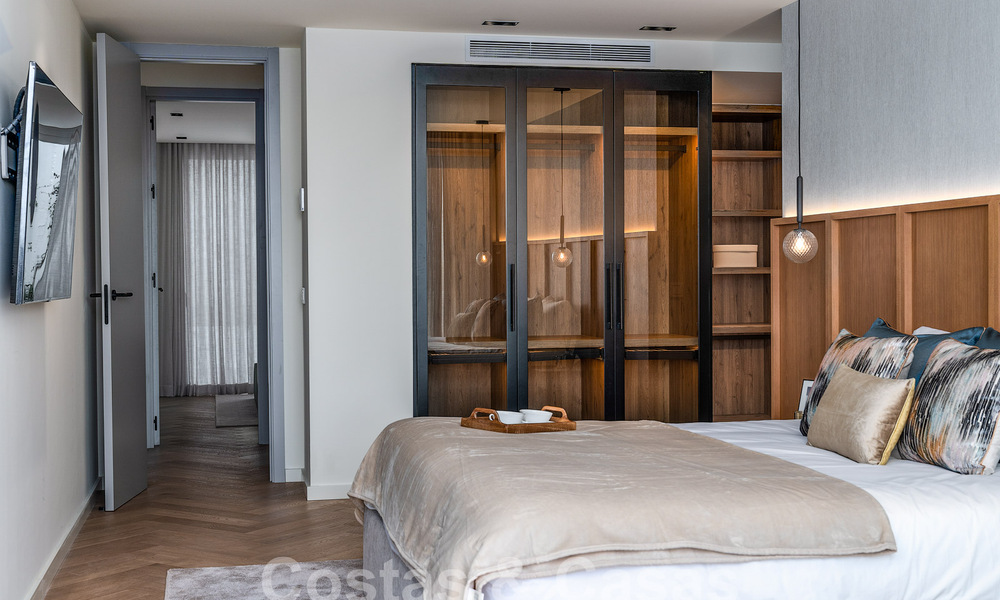 Maison de ville luxueusement rénovée à vendre dans un quartier résidentiel privilégié du Golden Mile de Marbella 61593